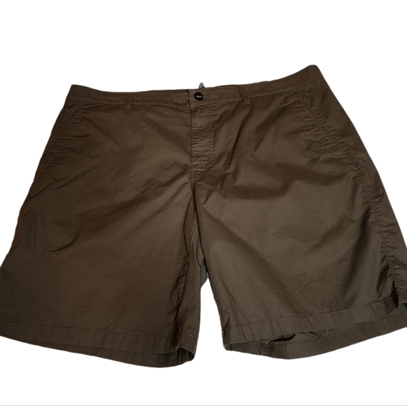 Mountain Hardwear shorts - Picture 4 of 11